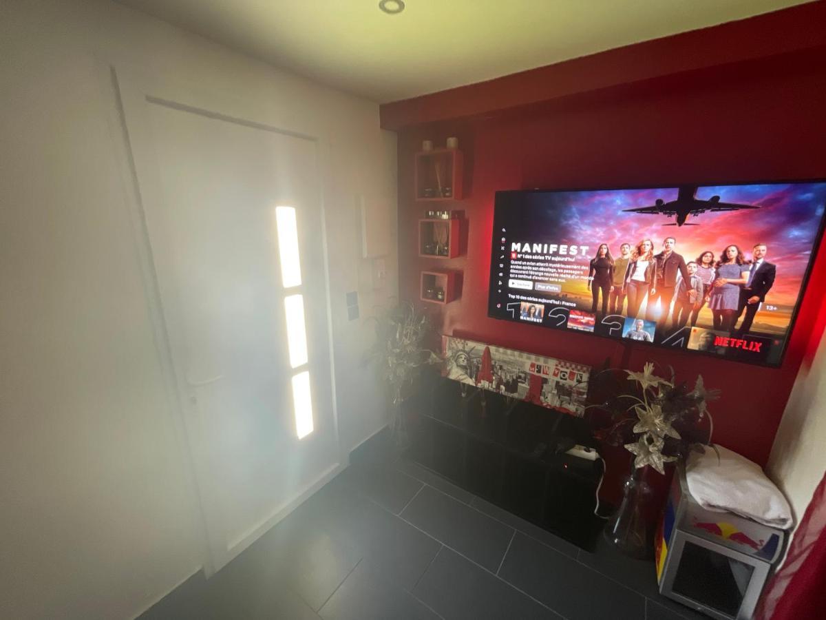Zekri Apartment Livry Gargan Bagian luar foto