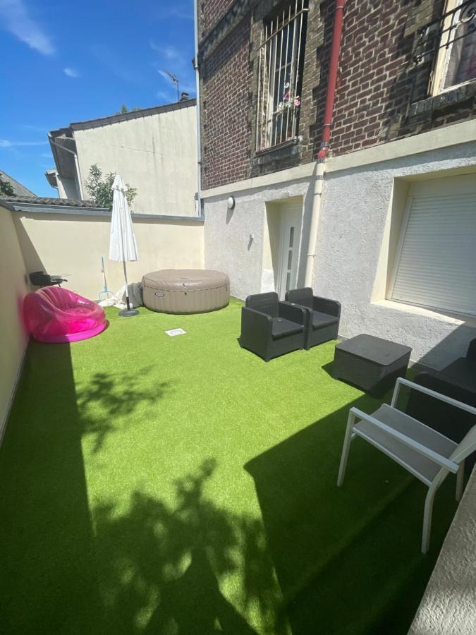 Zekri Apartment Livry Gargan Bagian luar foto